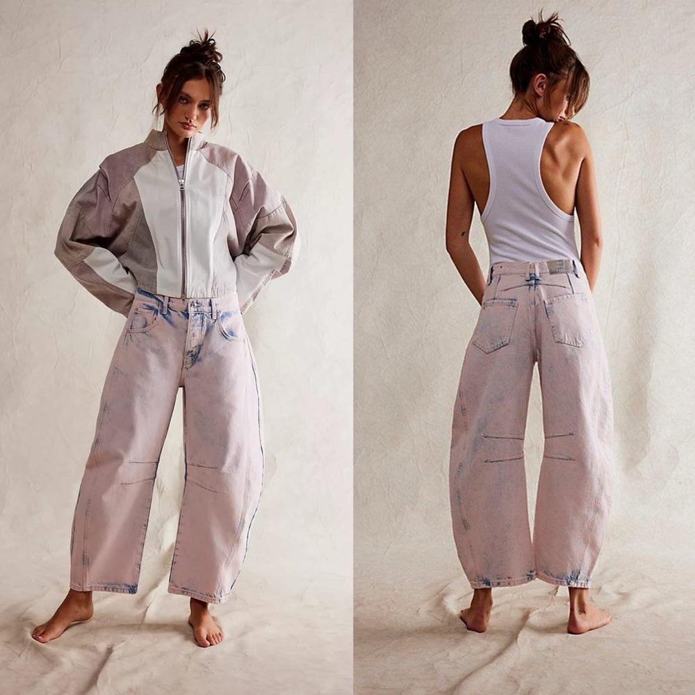 NWOT- We The Free Good Luck Mid-Rise Barrel Jeans ( RARE COLOR )